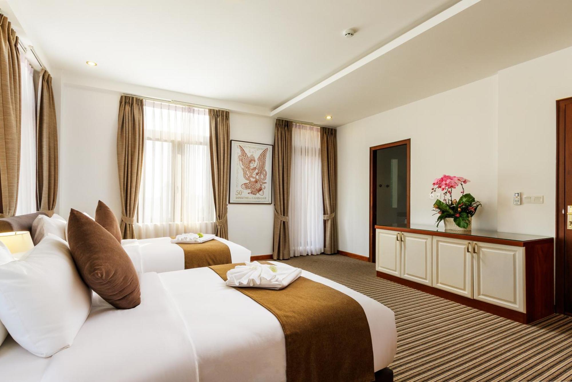 פנום פן Jaya Suites Hotel מראה חיצוני תמונה